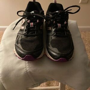 Sleek Black and Purple Women's Athletic Shoes